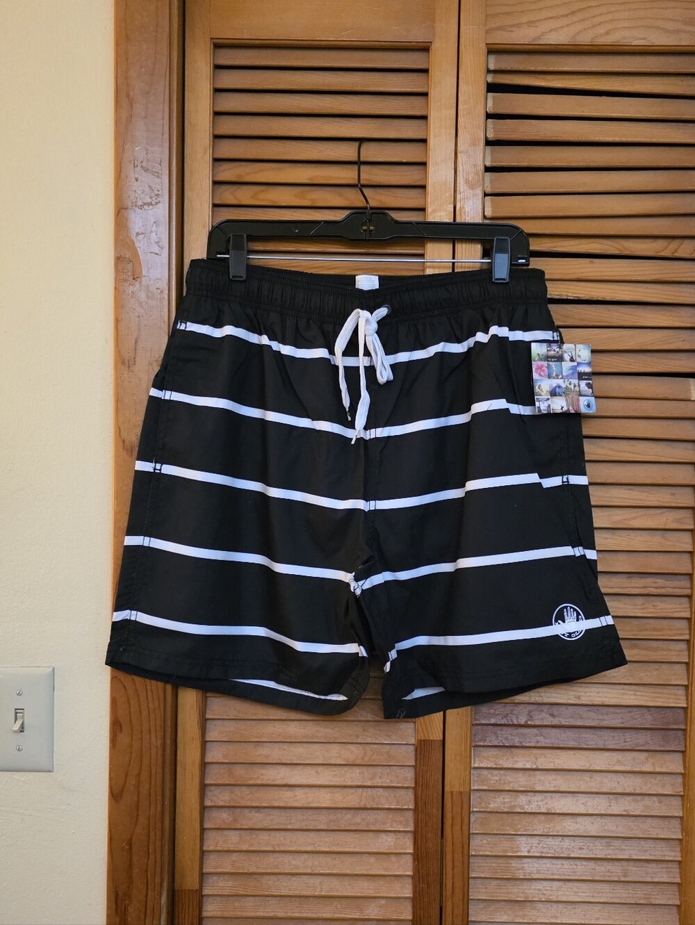 NWT Body Glove Men's Striped Swim Trunks Size Large